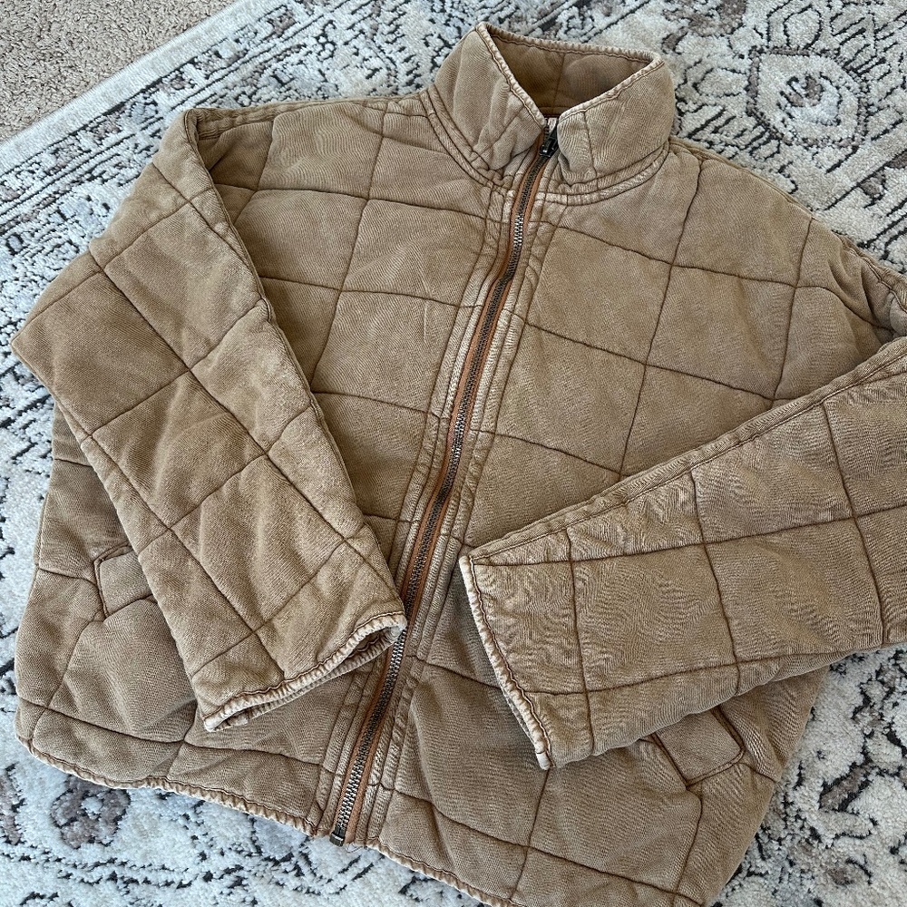 Free People Dolman Quilted Jacket - SIZE XS; toasted coconut color